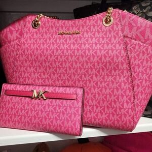 Michael Kors purse and wallet set